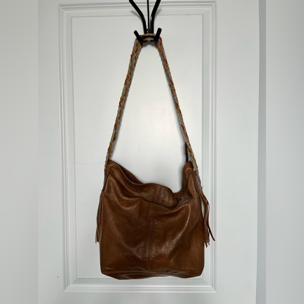 MIA Diseños Colombia 🇨🇴 Brown Leather Hobo Bag with Zip Attached Coin Purse